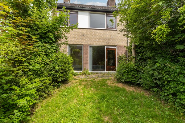 Medium property photo - Domela Nieuwenhuisstraat 14, 3354 AE Papendrecht